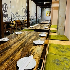 個室居酒屋 博多うまかもん 天神 難波 道頓堀店の雰囲気2