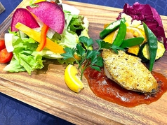 4月1日～4月30日限定　鰆の香草パン粉焼き～トマトソース添え～