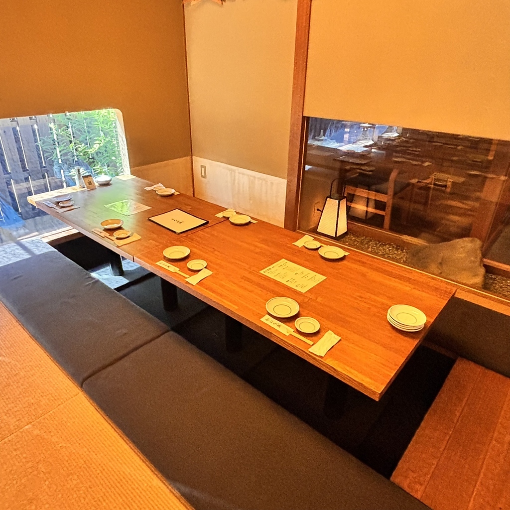 4名様からの座敷個室が15室。人数に合わせてお席をご用意！プライベートな飲み会にも最適。