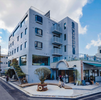 ビジネスホテルをリノベしたおしゃれな空間