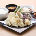 料理メニュー写真 季節の天ぷら定食