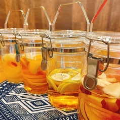 漬け込みフルーツハイボール（アップル/レモン/グレープフルーツ/パインマンゴー）