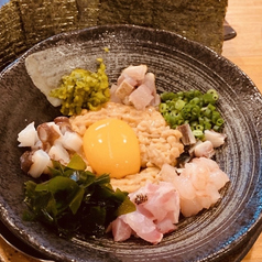 具たくさんの海鮮!納豆巻き