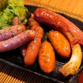 料理メニュー写真 ウインナー盛り合わせ