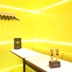 個室20ルーム、別途オープンカウンター・パブリックビューイング・ダーツ有