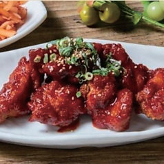 ヤンニョムチキンの写真