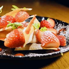 こだわり生クリームの苺のミルフィーユ仕立て