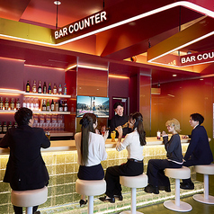 個室20ルーム、別途オープンカウンター・パブリックビューイング・ダーツ有