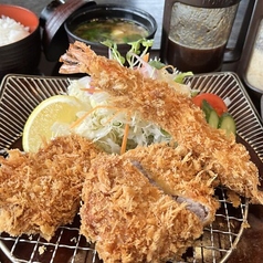 すべて、御飯・味噌汁・漬物・サラダ付でご用意いたします。