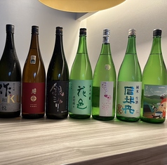 圧倒的な品揃え。日本酒と焼酎の深い魅力をお届けします