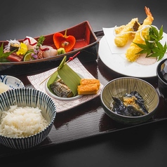 海山邸 肉割烹 燎(かがりび)のコース写真