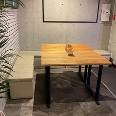 テーブルソファー席