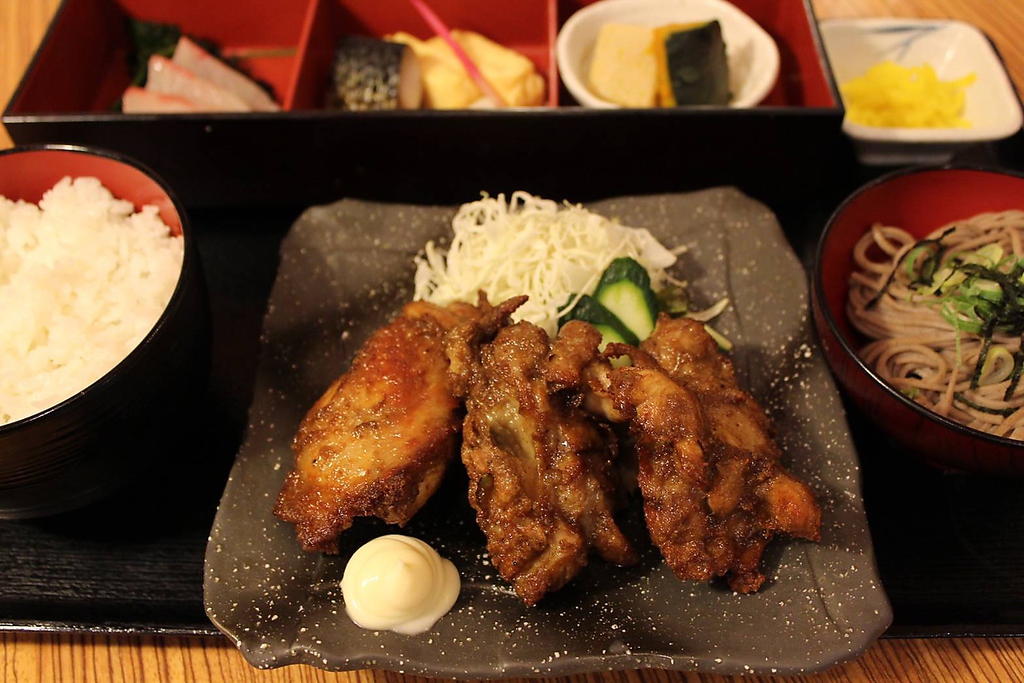 旬魚とおいしいお酒 やまのや市場の写真ギャラリー