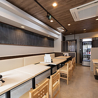 幅広いシーンで活躍するテーブル席は普段使いも大歓迎！