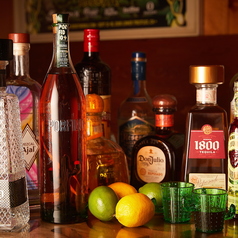 メキシカンテキーラやアジアンビールなど国際色豊か◎