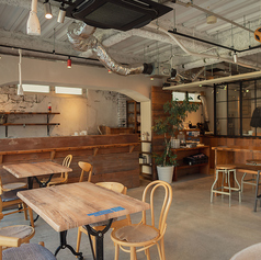 【3F】2Fとは違った雰囲気で平日は電源も使用できます。※3Fは不定期でCLOSEする場合がございます。