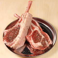 自宅で本格派の味を！ラムチョップ4本♪