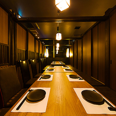 落ち着いた雰囲気の空間での宴会をお楽しみ頂けます。ご宴会は、2H飲み放題付3850円～お値段別に各種ご用意しております。金山での各種宴会に◎！