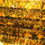 自慢の創作料理によく合う、こだわりの日本酒やワインが豊富！