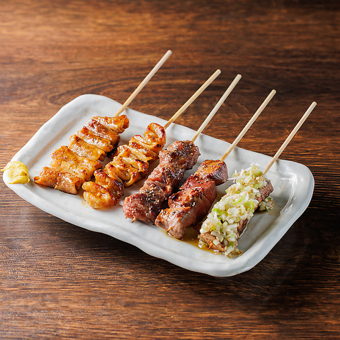 北千住駅東口から徒歩2分の大人気大衆居酒屋！宴会用コースもご用意ございます♪