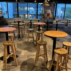 フロアテーブル席