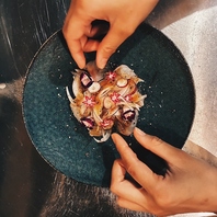 メインから一品まで目で見て楽しいお料理