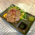 料理メニュー写真&nbsp;昔からの看板はこれ！”ロクバーグ”