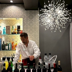 靴を脱いで楽しむ bar embrace エンブレイスの雰囲気3