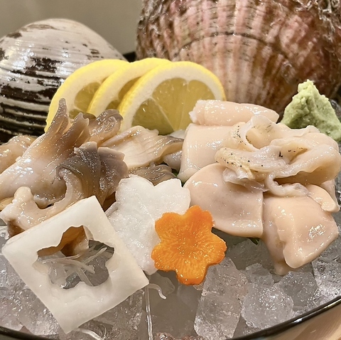 新鮮魚介と旬のお料理。創作料理も様々！八戸の味覚を味わうなら是非当店へ！
