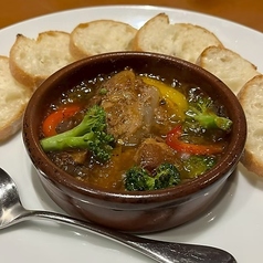 豚軟骨コンフィのアヒージョ