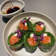 サーモンとクリームチーズの生春巻き