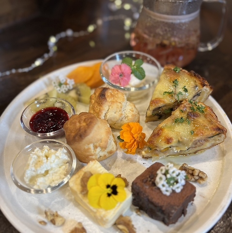 じっくり仕上げる特製料理とテリーヌ