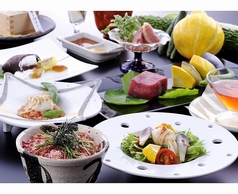 鉄板焼創作ダイニング極のコース写真