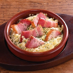 切り落としベーコンのポテトチーズ焼