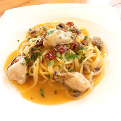 牡蠣とマッシュルームのペペロンチーノ