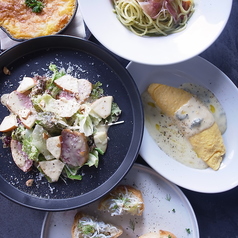 ノイロ.2nd diningの雰囲気2