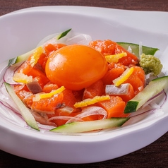 柚子香るサーモンユッケ