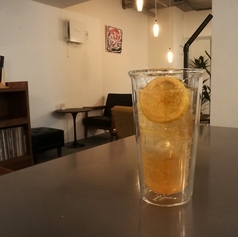 自家製レモネードソーダ