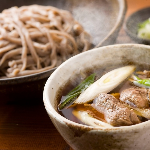食材一つ一つにこだわったさくらのお蕎麦とお酒をご賞味ください