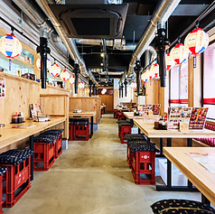 カウンター席もテーブル席も貸切も◎