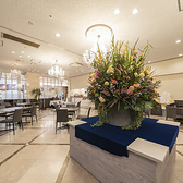 店内には無料Wi-Fiを完備しており、ビジネスやプライベートの時間をより快適にお過ごしいただけます。お食事の合間にSNSへ写真をアップしたり、観光情報をチェックしたりする際にも便利。静かで落ち着いた空間は、美味しいコーヒーを楽しみながらのちょっとしたデスクワークや、ビジネスランチの打ち合わせにも最適です。