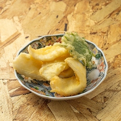 【衣の食感と季節の旨味】旬素材をサクッと揚げた天ぷらの写真
