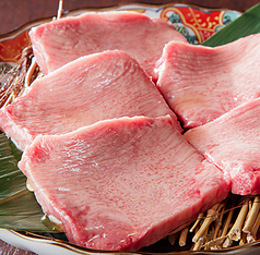 厚切り柔らかな上塩タン他、おすすめメニューが満載♪