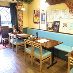 お客様がゆったりできる中華屋さんを目指しております。ソファ席は長時間でも疲れにくくは2時間以上の宴会にもピッタリ！