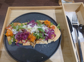 cafe Earth + h.l: orchidさんの2026年09月21日の1枚目の投稿写真