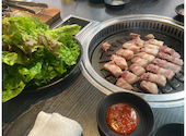 熟成肉専門店　ヨプの王豚塩焼　新大久保 大久保通り店: あいちゃんさんの2025年02月の1枚目の投稿写真