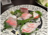 浜焼き さしみ 肉 酒房 万太郎: あっちゃんさんの2025年04月22日の1枚目の投稿写真