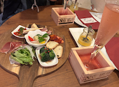 がぶ飲みワインと肉 ビストロ千住MEAT: ななりくさんの2025年10月24日の2枚目の投稿写真
