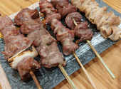【喫煙可】やきとん一本88円 炭火焼き 多吉酒場 池袋店: よしこさんの2025年07月の1枚目の投稿写真