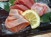 個室居酒屋 名古屋コーチン 焼き鳥と炉端焼き うち田 札幌駅前店: ペロちゃんさんの2026年08月13日の2枚目の投稿写真